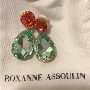 Roxanne Assoulin earrings(clip)